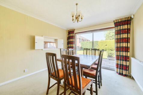 6-68231ff7a3bd7-1...