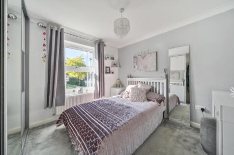 1356827-15-68d173...