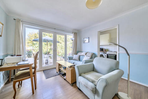 1359658-9-68dbf6e...