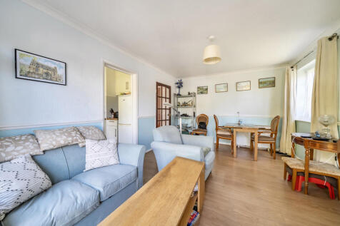 1359658-10-68dbf6...