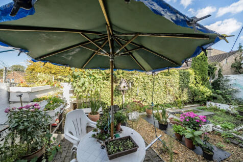 1359658-12-68dbf6...