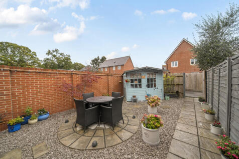 1368966-7-68ef5fd...