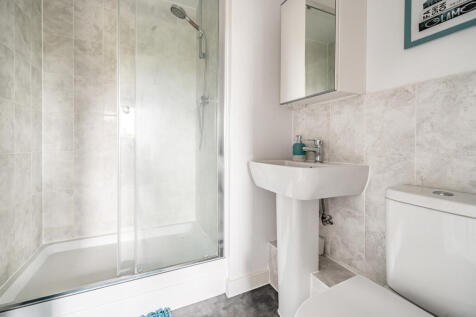 1369539-11-68f60c...