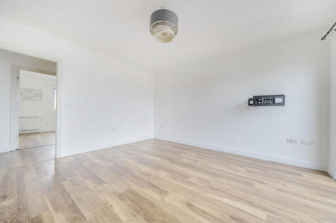 1364961-10-68e8f4...