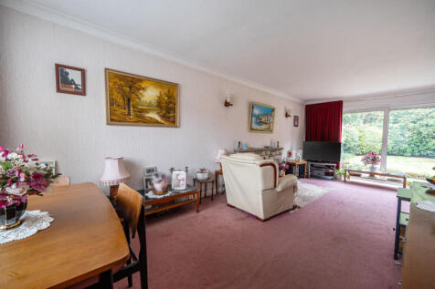 1369323-2-68ef73e...