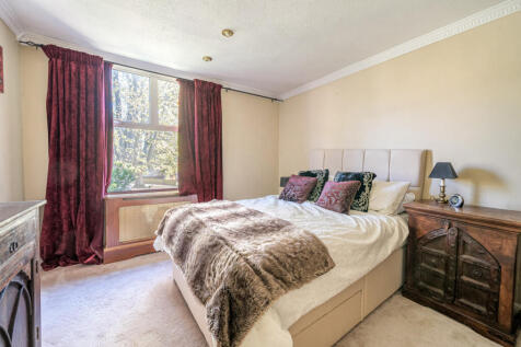 1373013-13-68ff47...