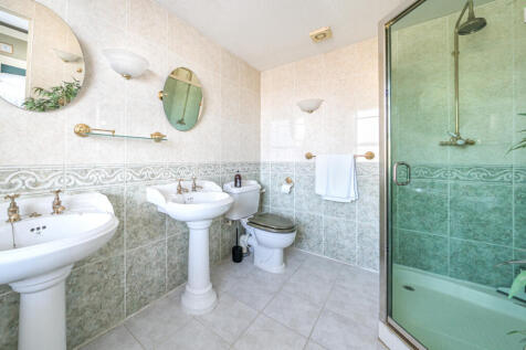 1373013-15-68ff47...