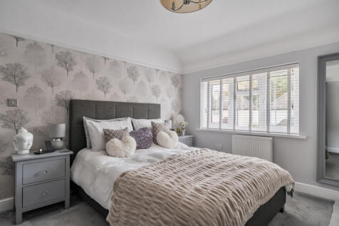 1372842-19-6908d3...