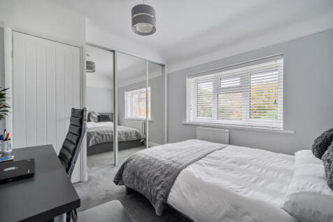 1372842-16-6908d3...