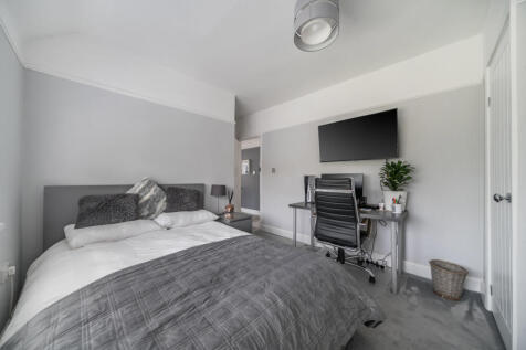 1372842-20-6908d3...