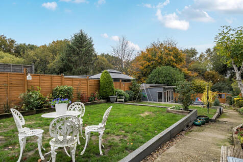 1372842-4-6908d2c...