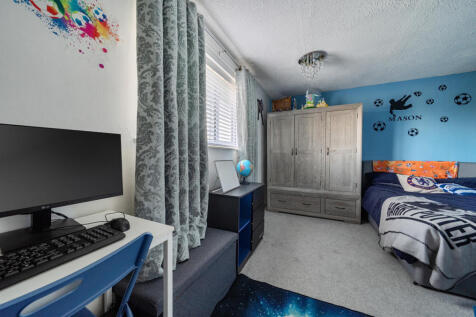 1375487-4-6909d80...