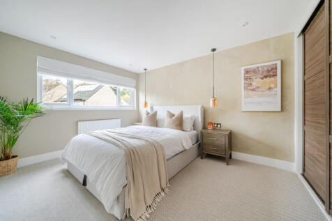 1372706-1-690b41d...