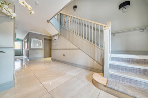 1373947-15-6909f4...