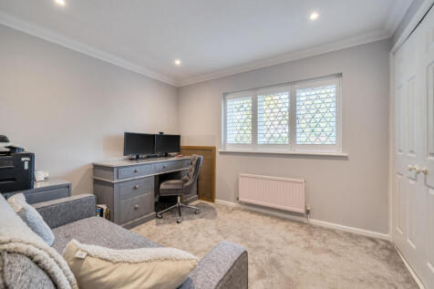 1380491-9-6914ac9...