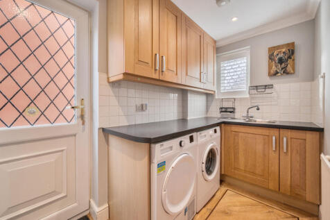 1380491-7-6914ac8...