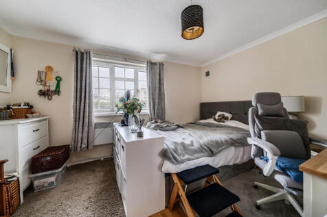 1376445-2-6928614...