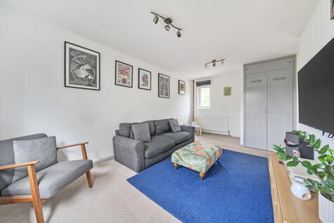 1331959-5-688744c...