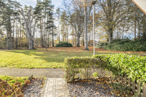 1384846-18-6925ab...