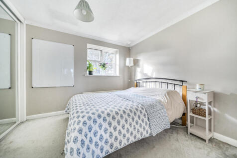 1384846-1-6925aa4...