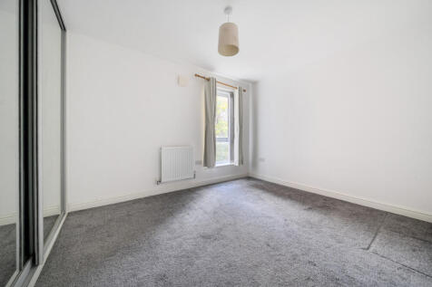 1385350-11-692737...