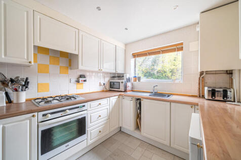 1381743-8-692d89c...