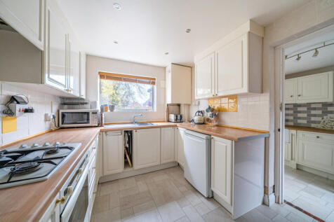 1381743-7-692d89b...