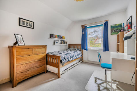 1386699-1-6931872...