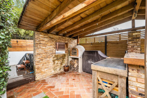 1386699-25-693188...