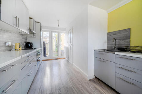 1382133-10-6939a6...