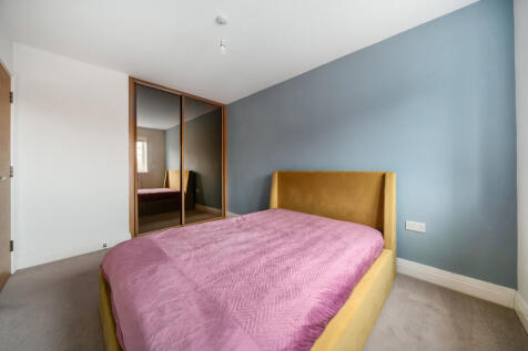 1393407-27-6942b6...