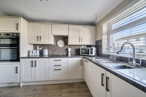 1389420-11-694535...