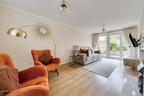 1361685-3-68ee19e...