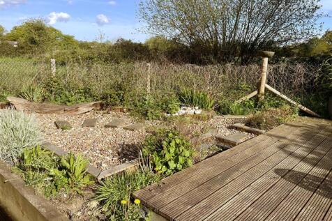 09 Garden.jpg