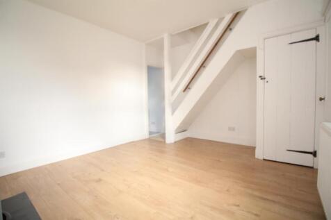 37 Upper Denmark Road Dining Room2.JPG