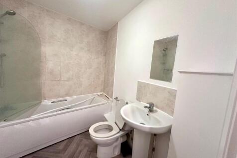 flat 8 12 tufton street .jpeg