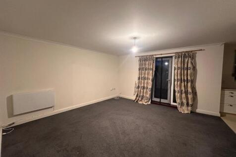 WhatsApp Image 2025-11-12 at 17.12.42 (1) - Copy.j