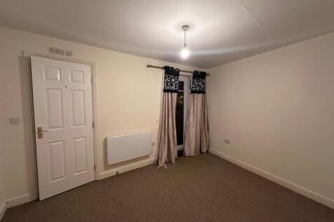 WhatsApp Image 2025-11-12 at 17.12.43 (1) - Copy.j