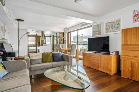 Kitchen/Reception