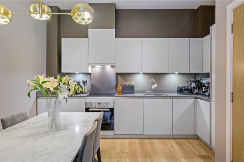 Kitchen/Reception