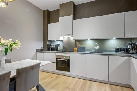 Kitchen/Reception