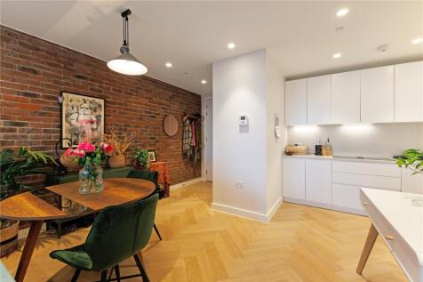 Reception/Kitchen