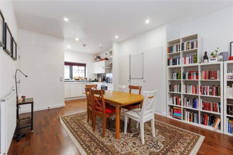 Reception/Kitchen