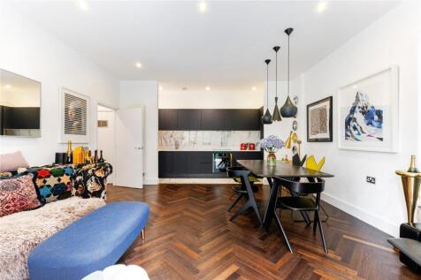 Reception/Kitchen