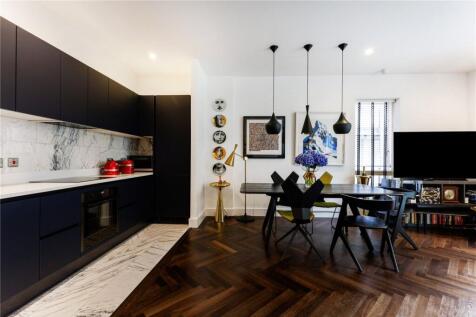 Reception/Kitchen