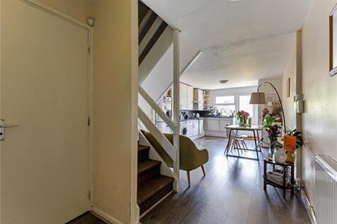 Reception/Kitchen