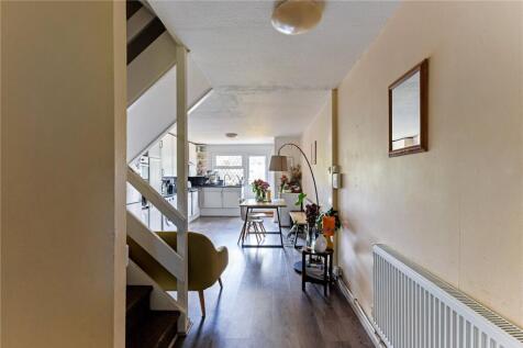 Reception/Kitchen