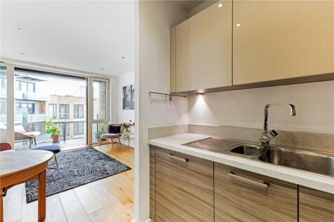 Reception/Kitchen