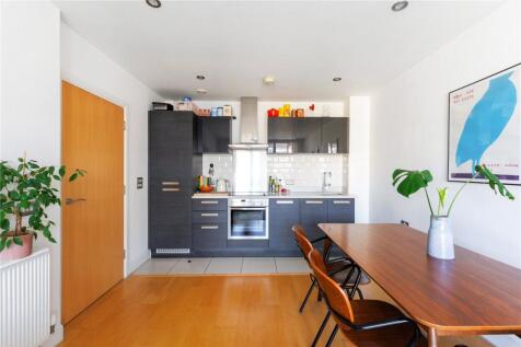 Reception/Kitchen