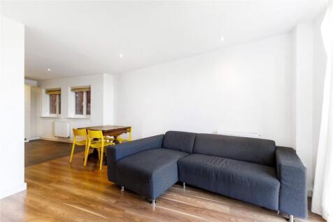 Reception/Kitchen